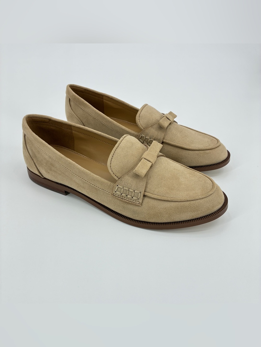 J Crew Factory Women’s Sueded Bow Loafers Flats Office Shoes Khaki Size 8 VGC